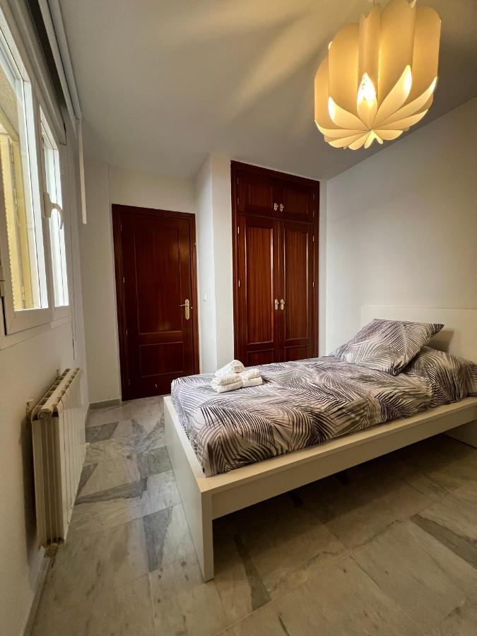 Preciosa Vivienda Con Gran Terraza, Parking Gratis Appartement Granada Buitenkant foto