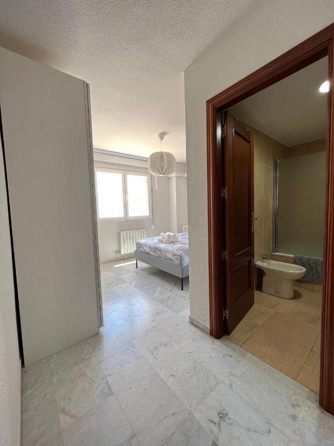 Preciosa Vivienda Con Gran Terraza, Parking Gratis Appartement Granada Buitenkant foto